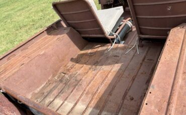 Jeep-1946-brown-11