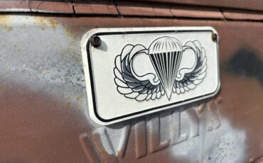 Jeep-1946-brown-18