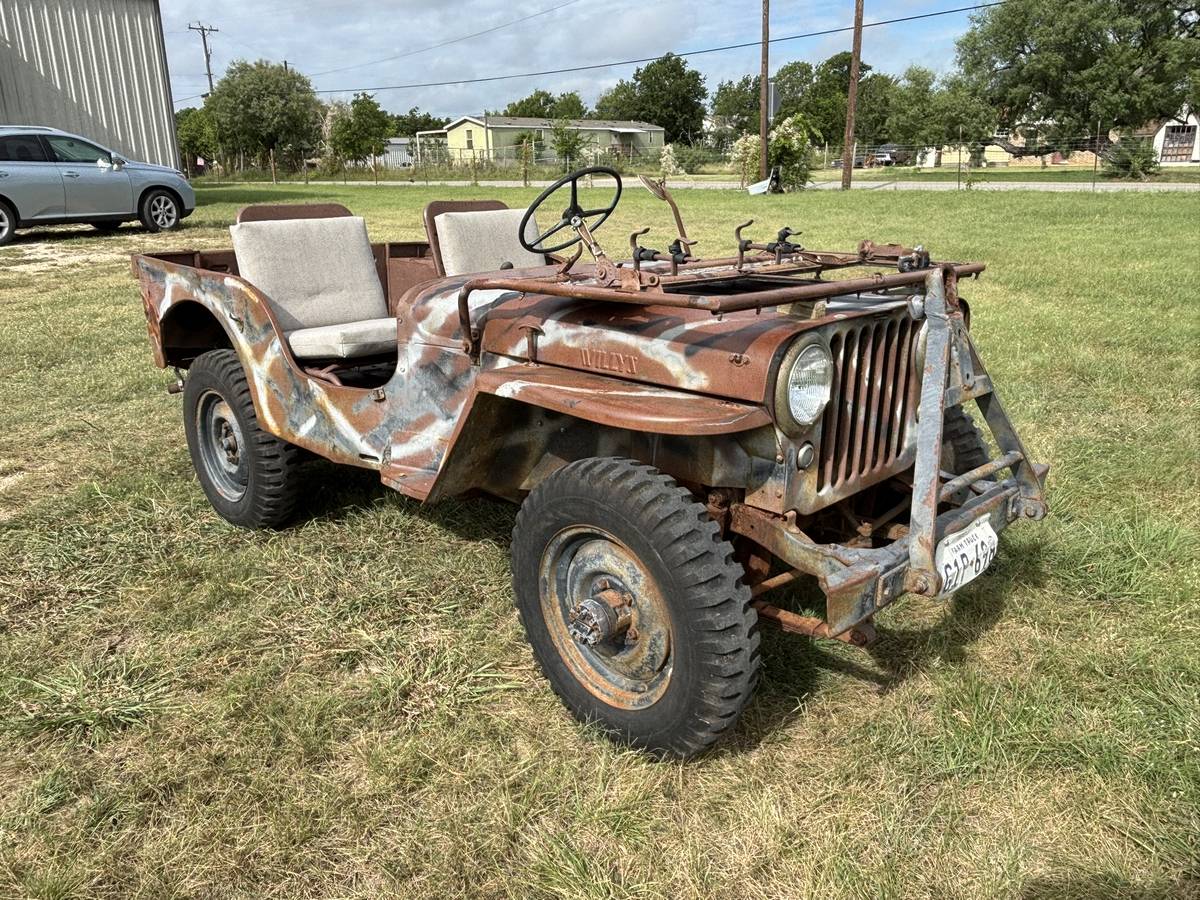 Jeep-1946-brown-9