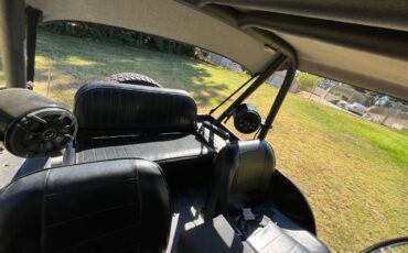 Jeep-1975-12