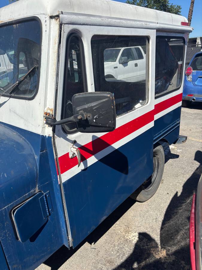 Jeep-1983-blue-5