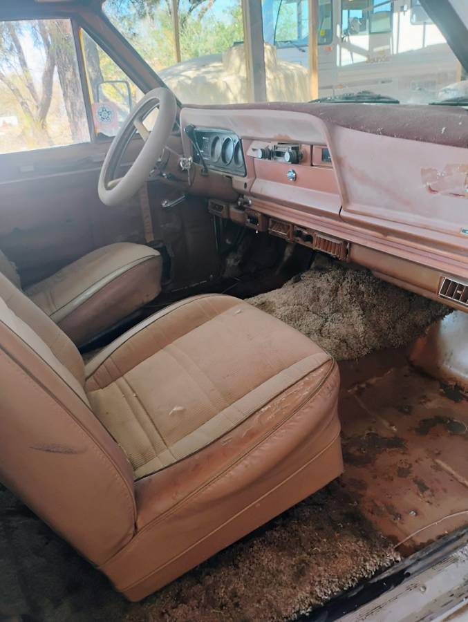 Jeep-1984-9