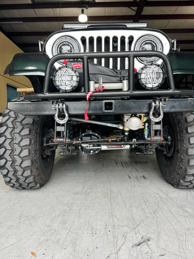 Jeep-1986-green-13