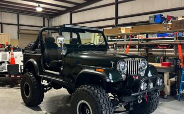 Jeep-1986-green-21