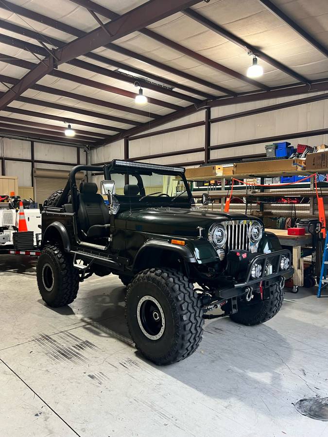 Jeep-1986-green-21
