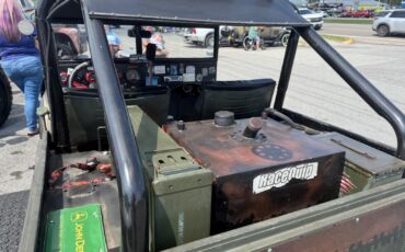 Jeep-CJ-1973-13
