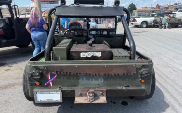 Jeep-CJ-1973-15