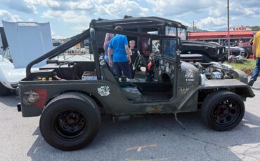 Jeep-CJ-1973-21
