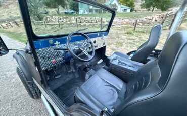 Jeep-CJ-1974-SUV-12