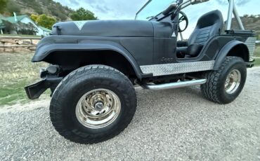 Jeep-CJ-1974-SUV-2