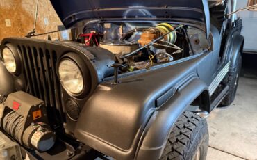 Jeep-CJ-1974-SUV-32
