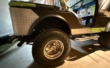 Jeep-CJ-1974-SUV-38