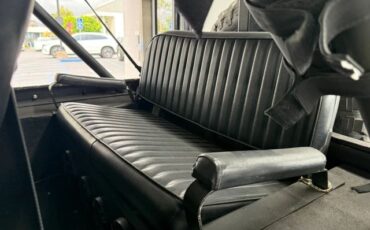 Jeep-CJ-1975-11