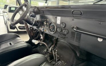 Jeep-CJ-1975-18