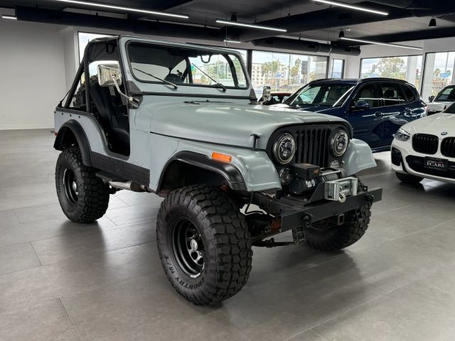 Jeep-CJ-1975-2