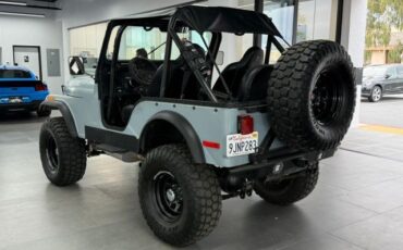 Jeep-CJ-1975-6