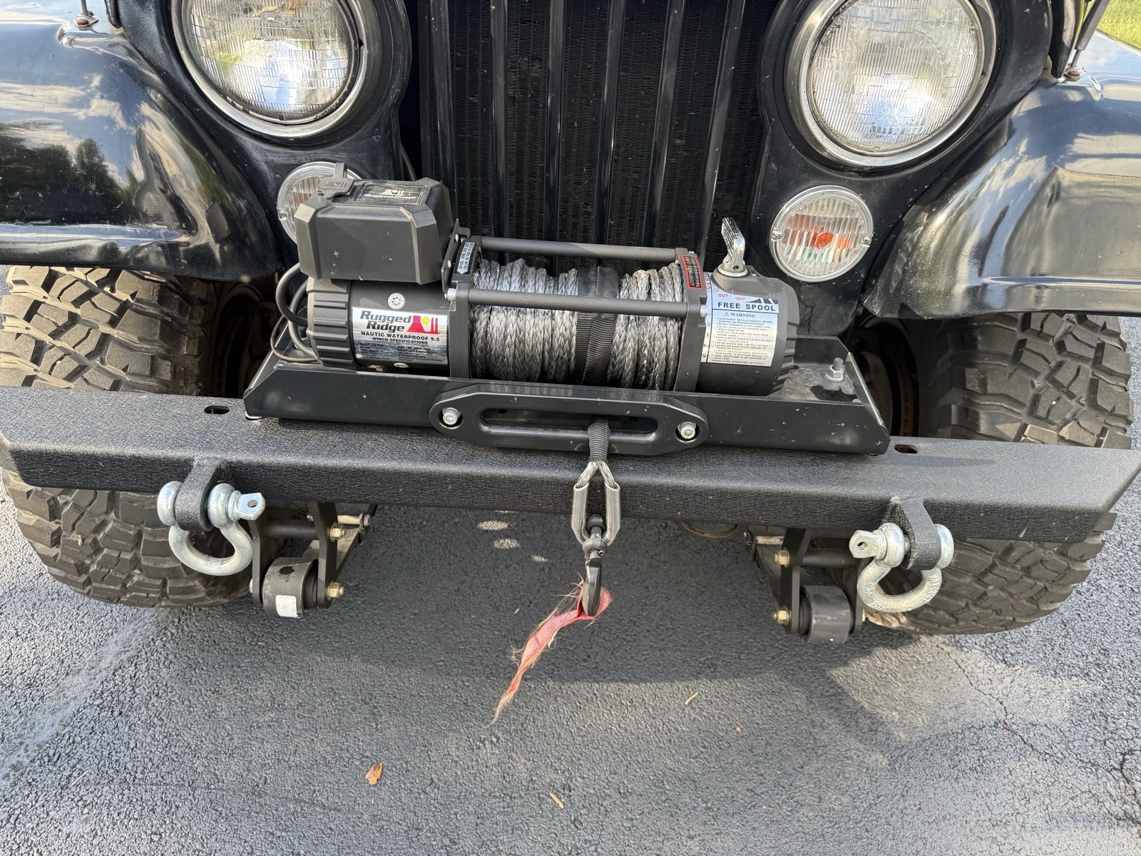 Jeep-CJ-1981-SUV-12