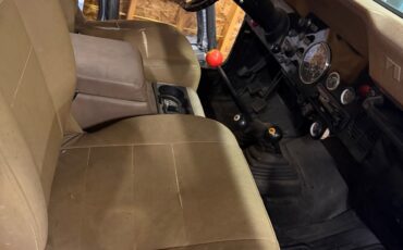 Jeep-CJ-1981-SUV-23