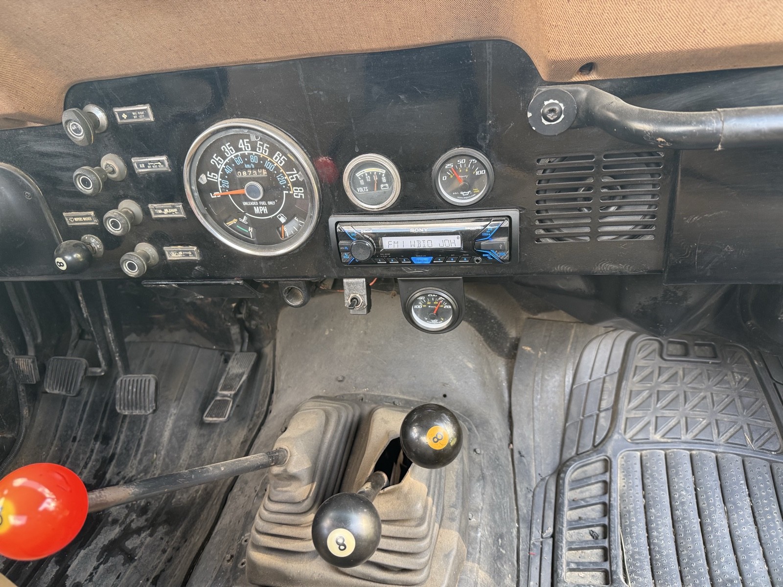 Jeep-CJ-1981-SUV-28