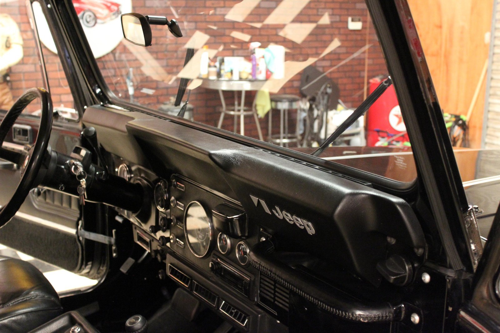 Jeep-CJ-1983-SUV-15