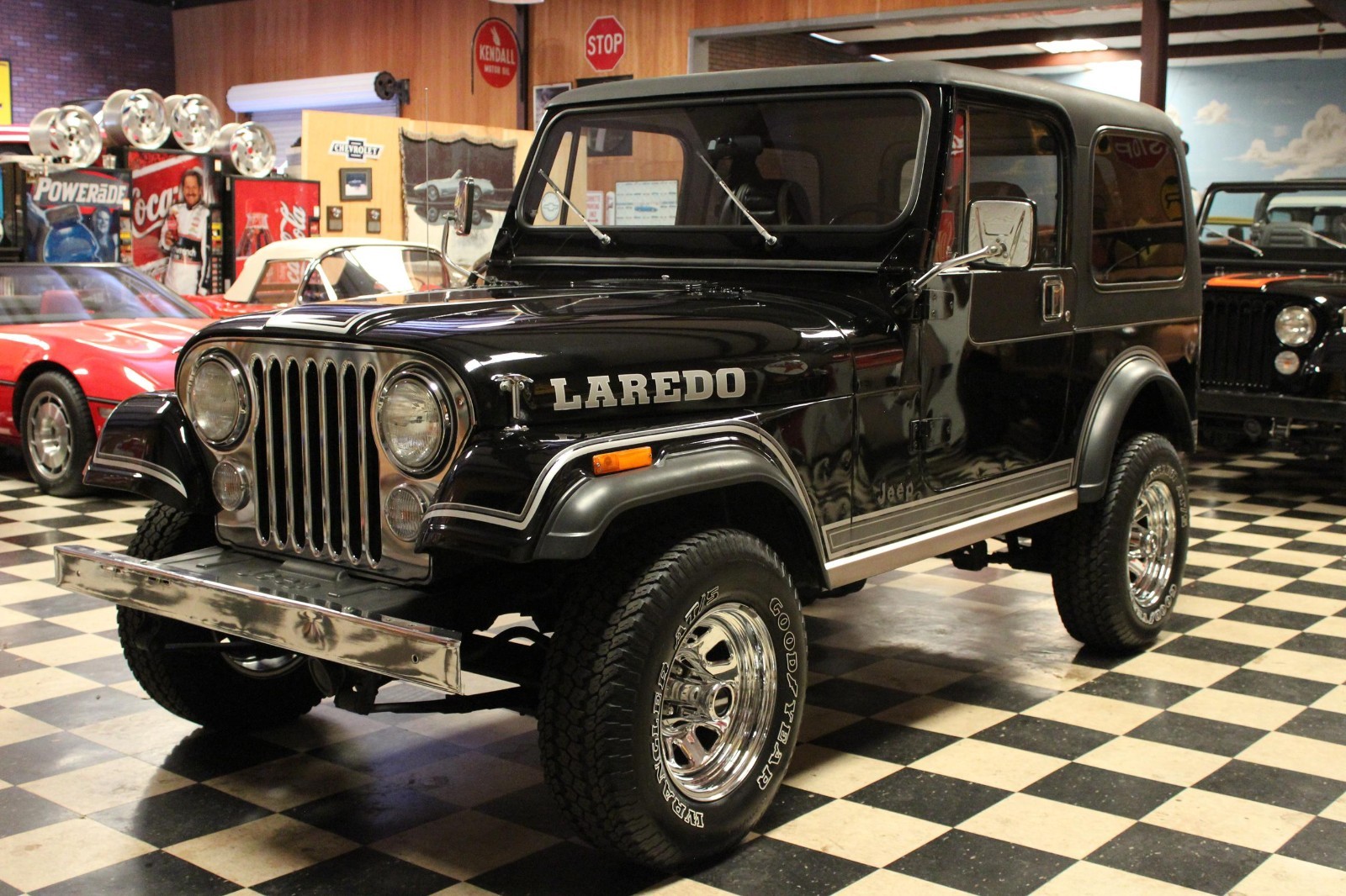 Jeep-CJ-1983-SUV-2