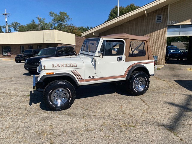 Jeep CJ 1985 SUV