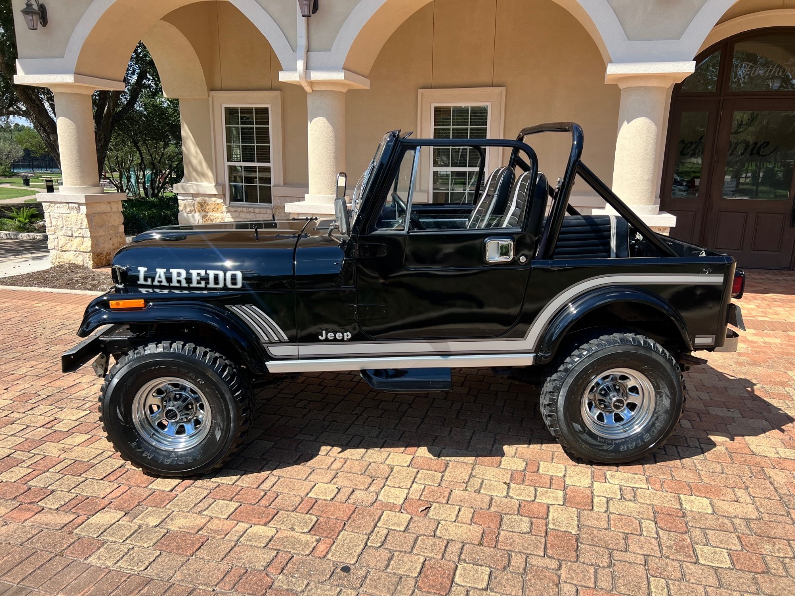 Jeep CJ 1985