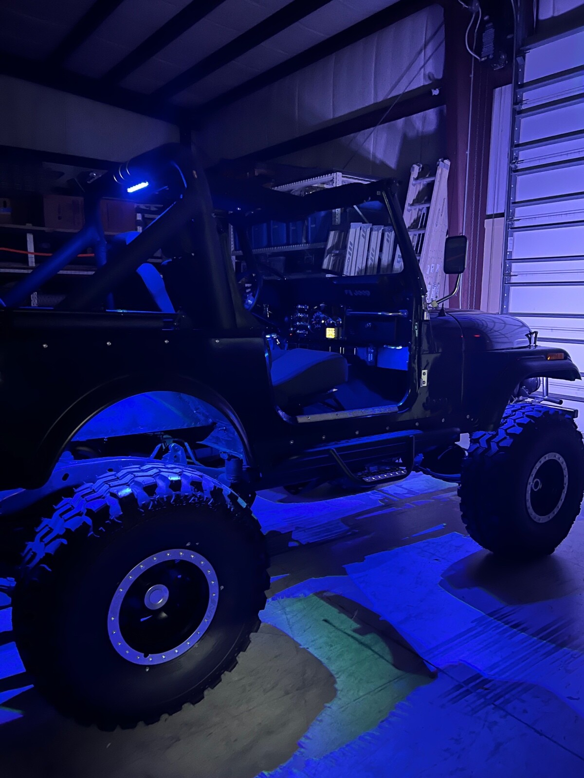 Jeep-CJ-1986-13