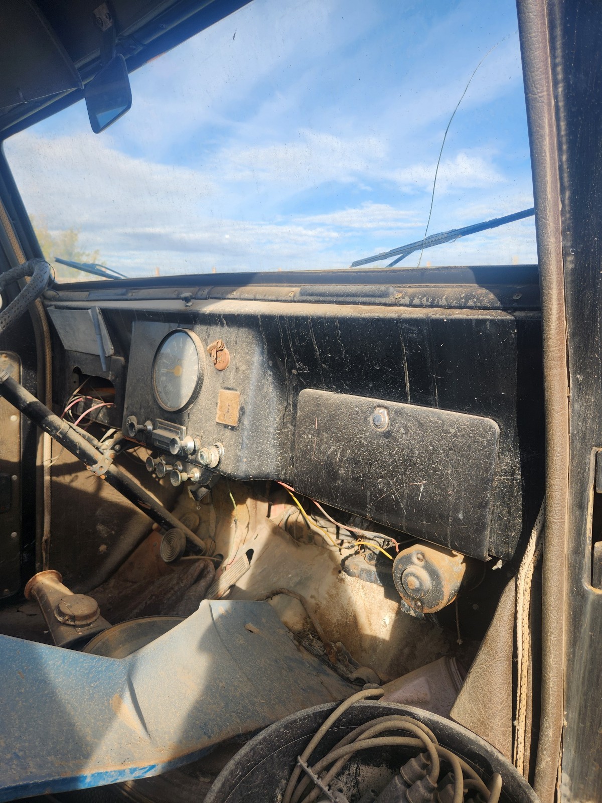 Jeep-CJ2A-1961-11