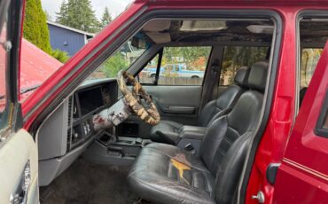 Jeep-Cherokee-1989-SUV-11