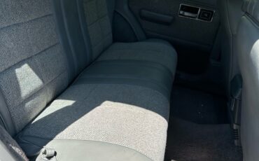 Jeep-Cherokee-1990-SUV-7
