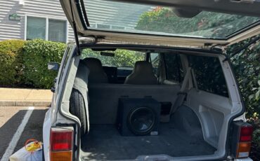 Jeep-Cherokee-1996-3