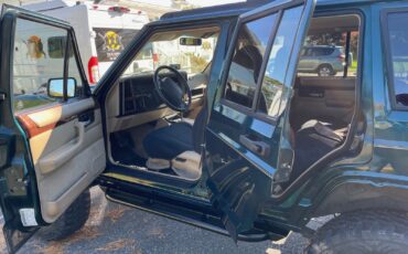 Jeep-Cherokee-1996-SUV-11