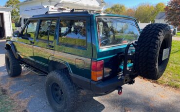 Jeep-Cherokee-1996-SUV-12