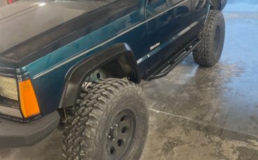 Jeep-Cherokee-1996-SUV-16