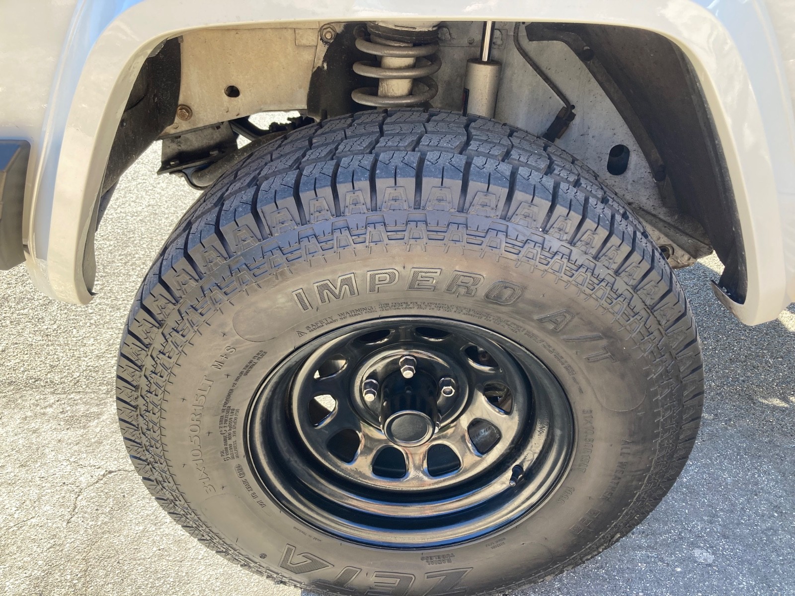 Jeep-Cherokee-1996-SUV-16