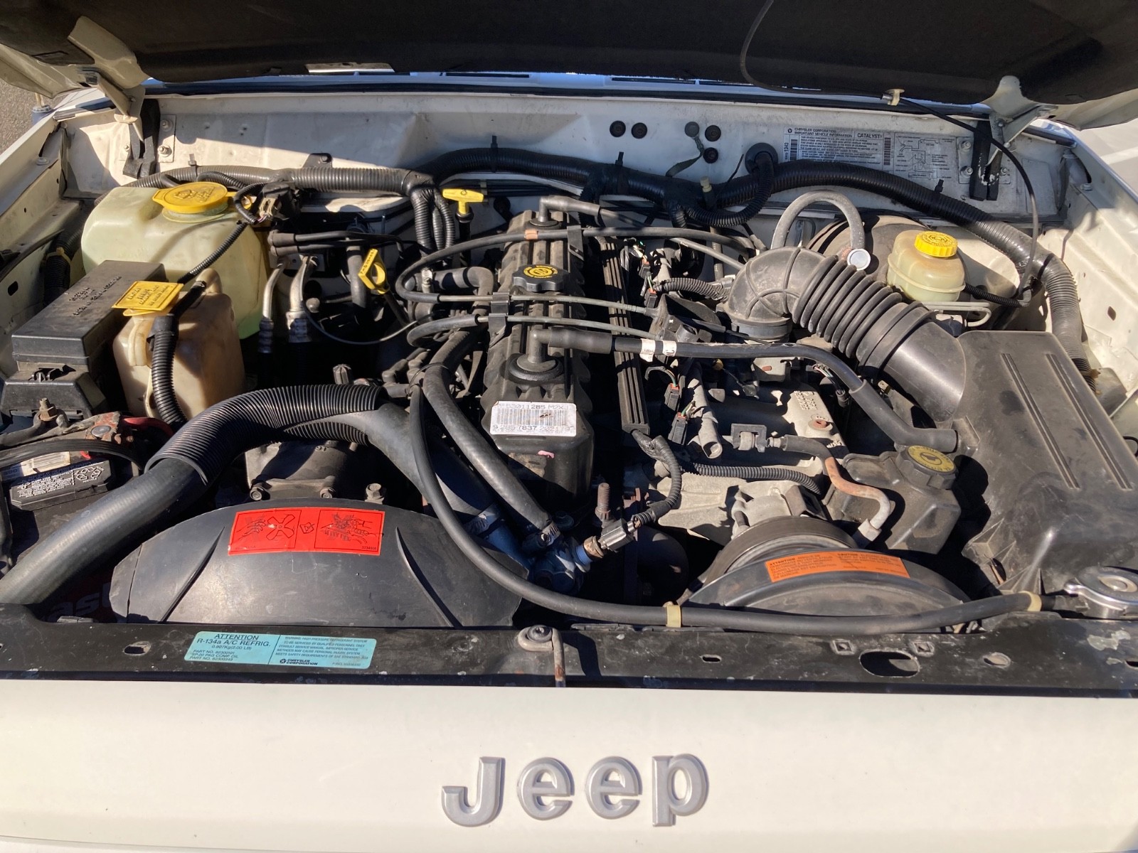 Jeep-Cherokee-1996-SUV-17