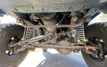 Jeep-Cherokee-1996-SUV-4