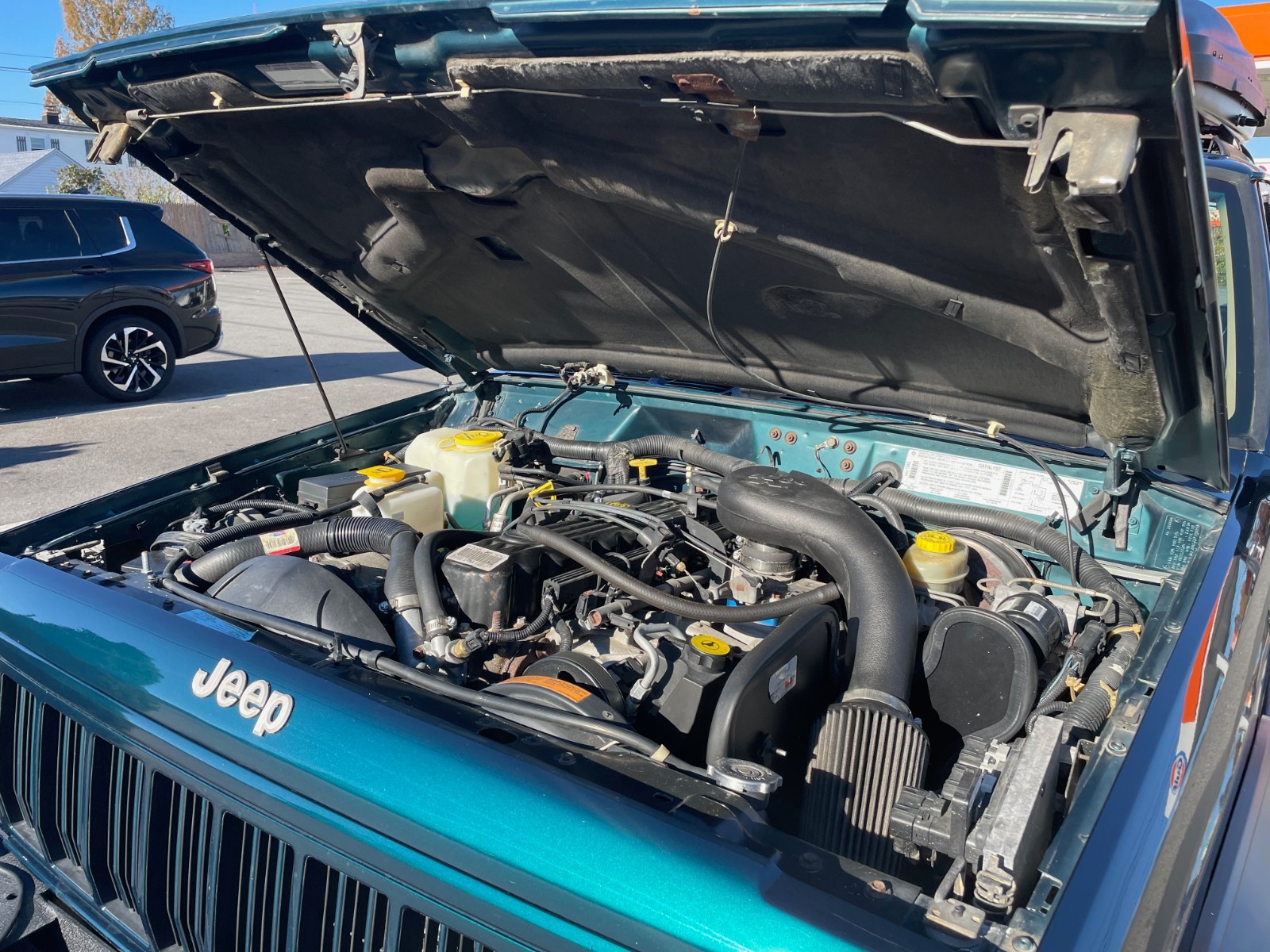 Jeep-Cherokee-1996-SUV-6