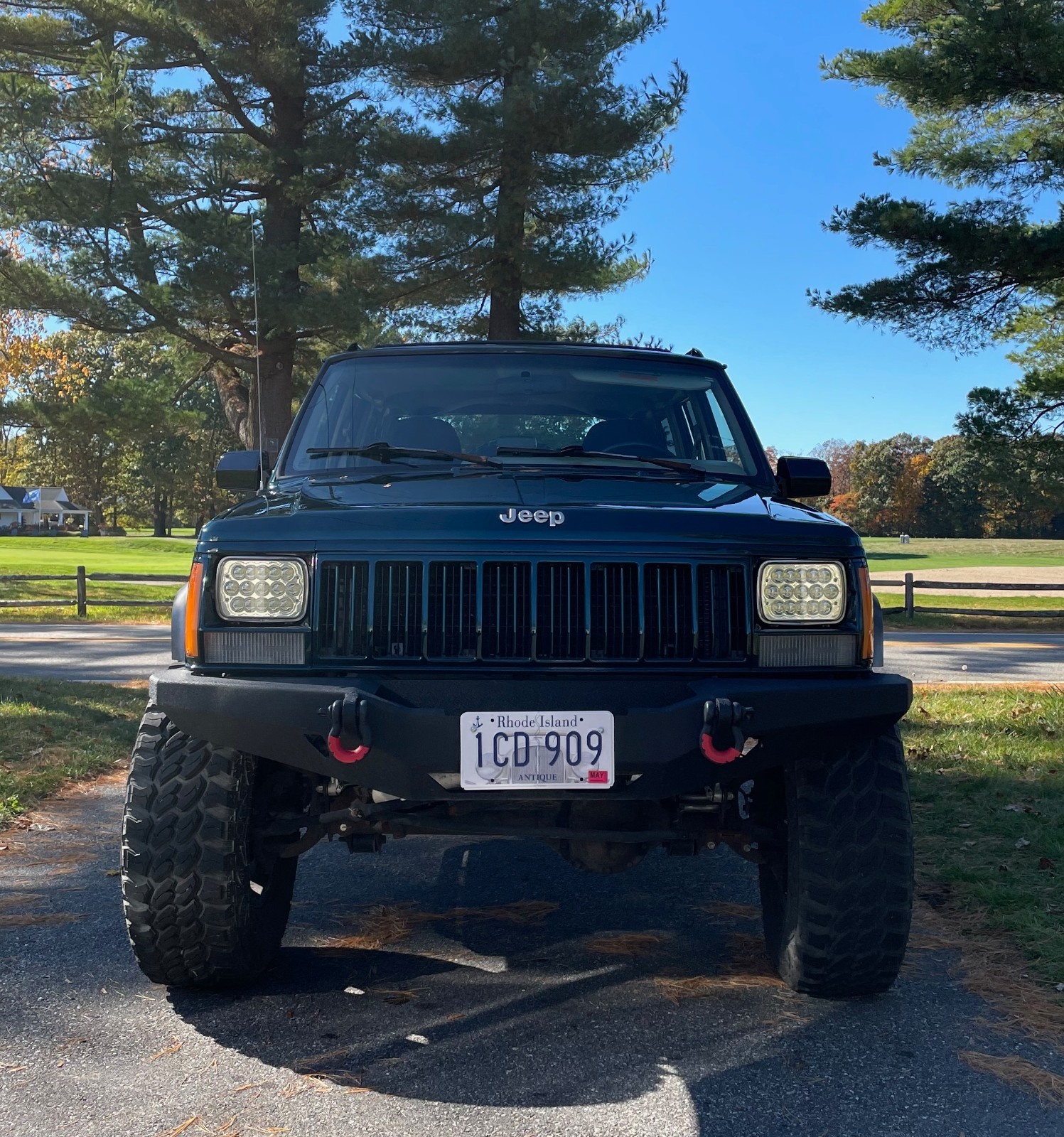 Jeep-Cherokee-1996-SUV-7