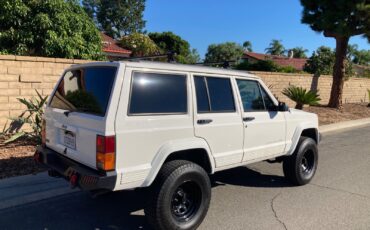 Jeep-Cherokee-1996-SUV-7