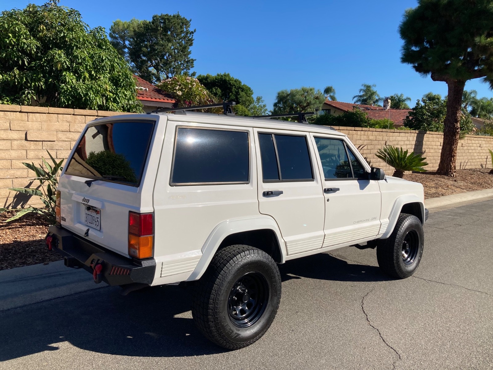 Jeep-Cherokee-1996-SUV-7