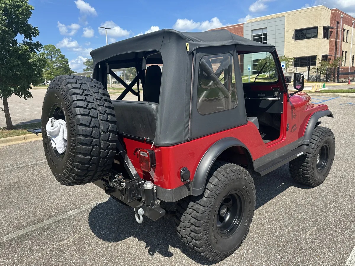 Jeep-Cj-1980-Ruby-Red-Black-15