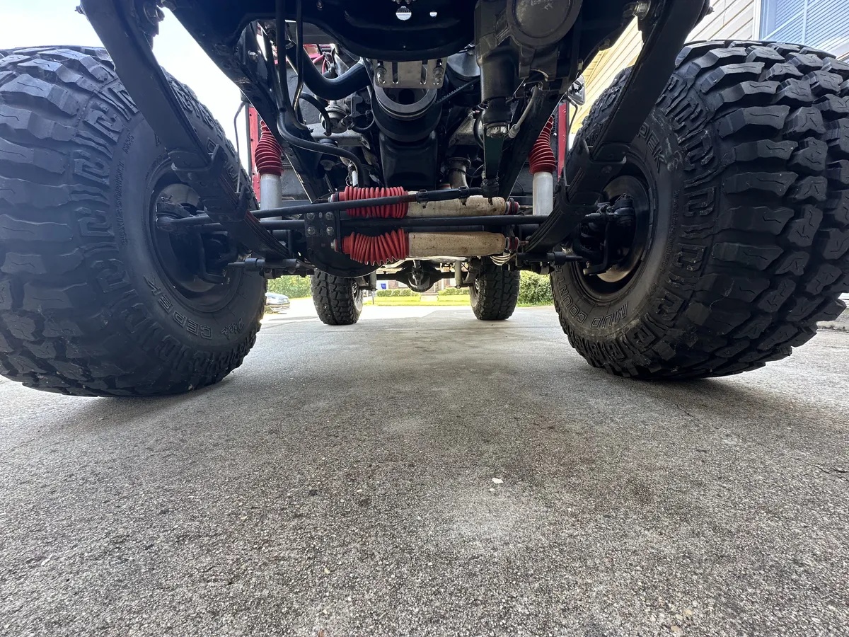 Jeep-Cj-1980-Ruby-Red-Black-2