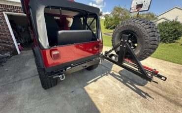 Jeep-Cj-1980-Ruby-Red-Black-4