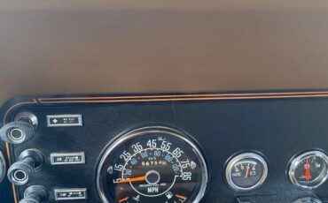 Jeep-Cj-1985-Classic-Black-W-Honey-1