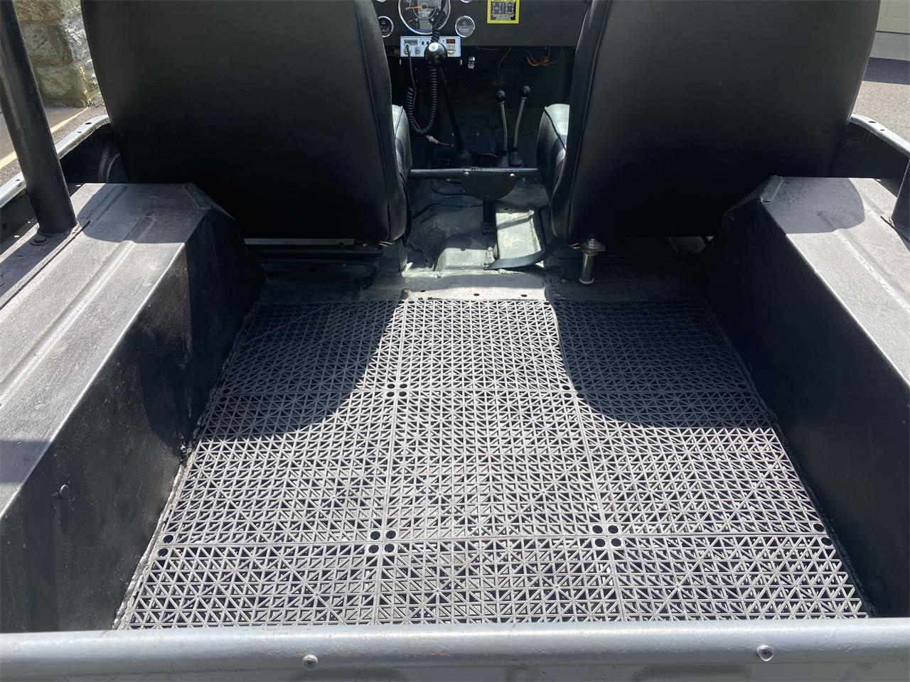 Jeep-Cj5-1974-Grey-Black-4