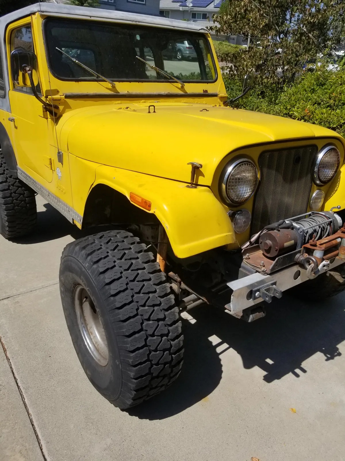 Jeep-Cj7-1978-Yellow-Tan-1
