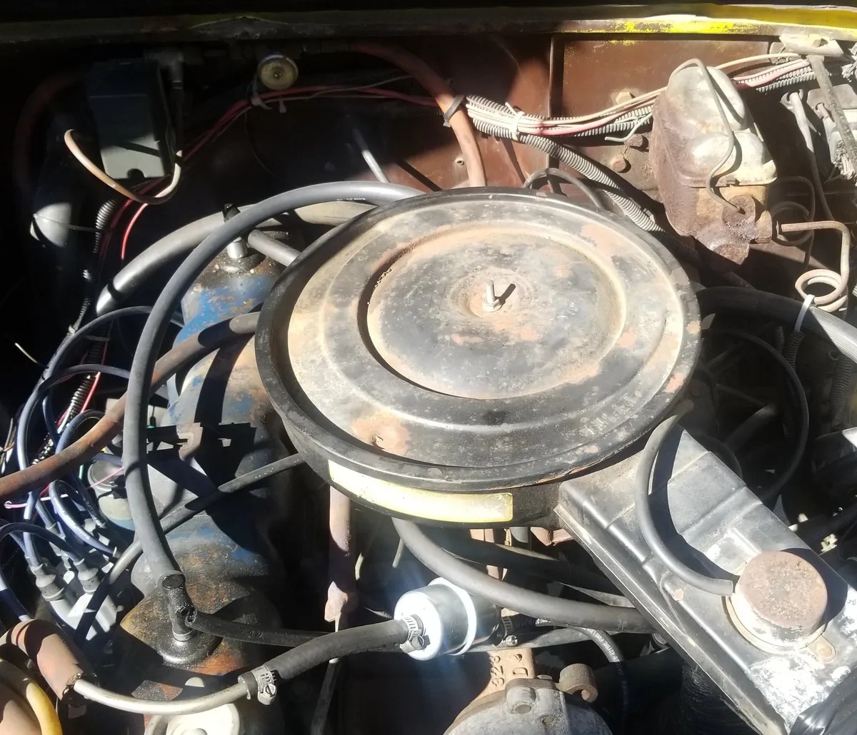 Jeep-Cj7-1978-Yellow-Tan-8