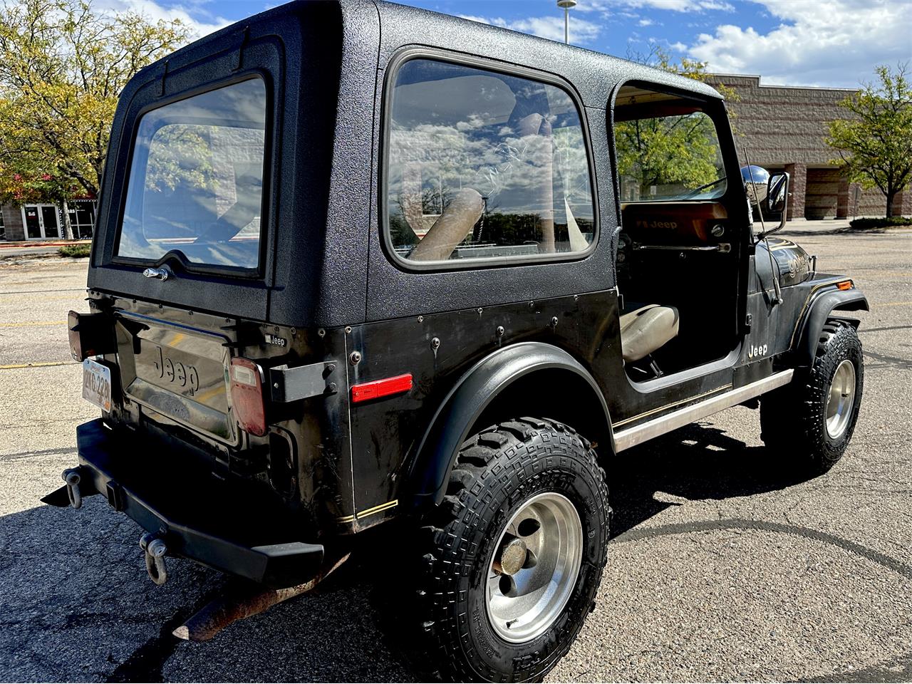 Jeep-Cj7-1979-Black-Black-11